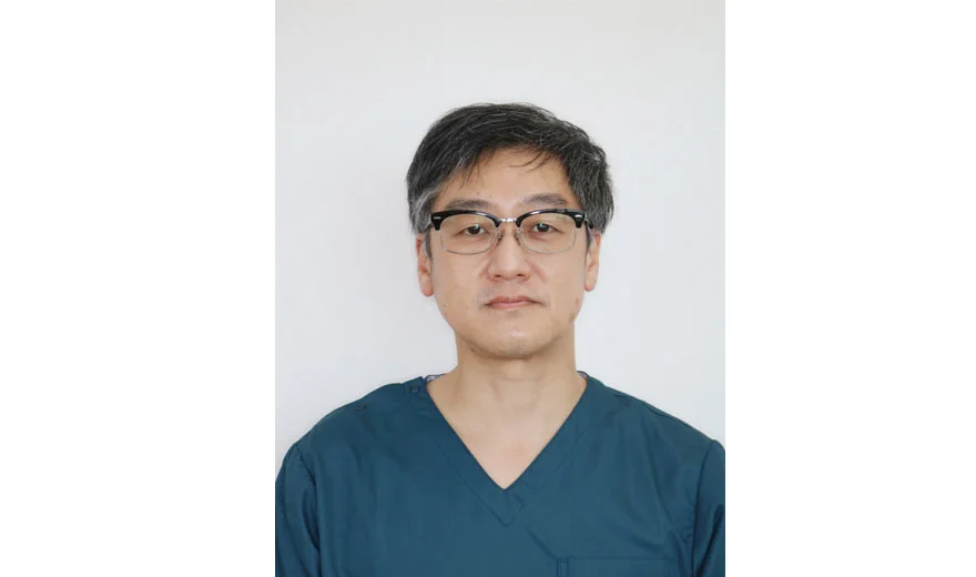 顧問/歯学博士/歯科口腔外科 藤田 温志